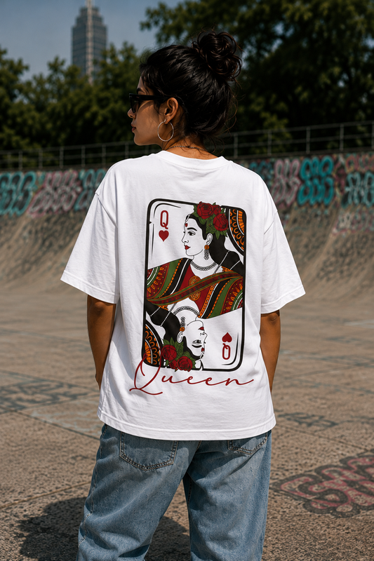QUEEN OF HEARTS - OVERSIZED TEE - WHITE