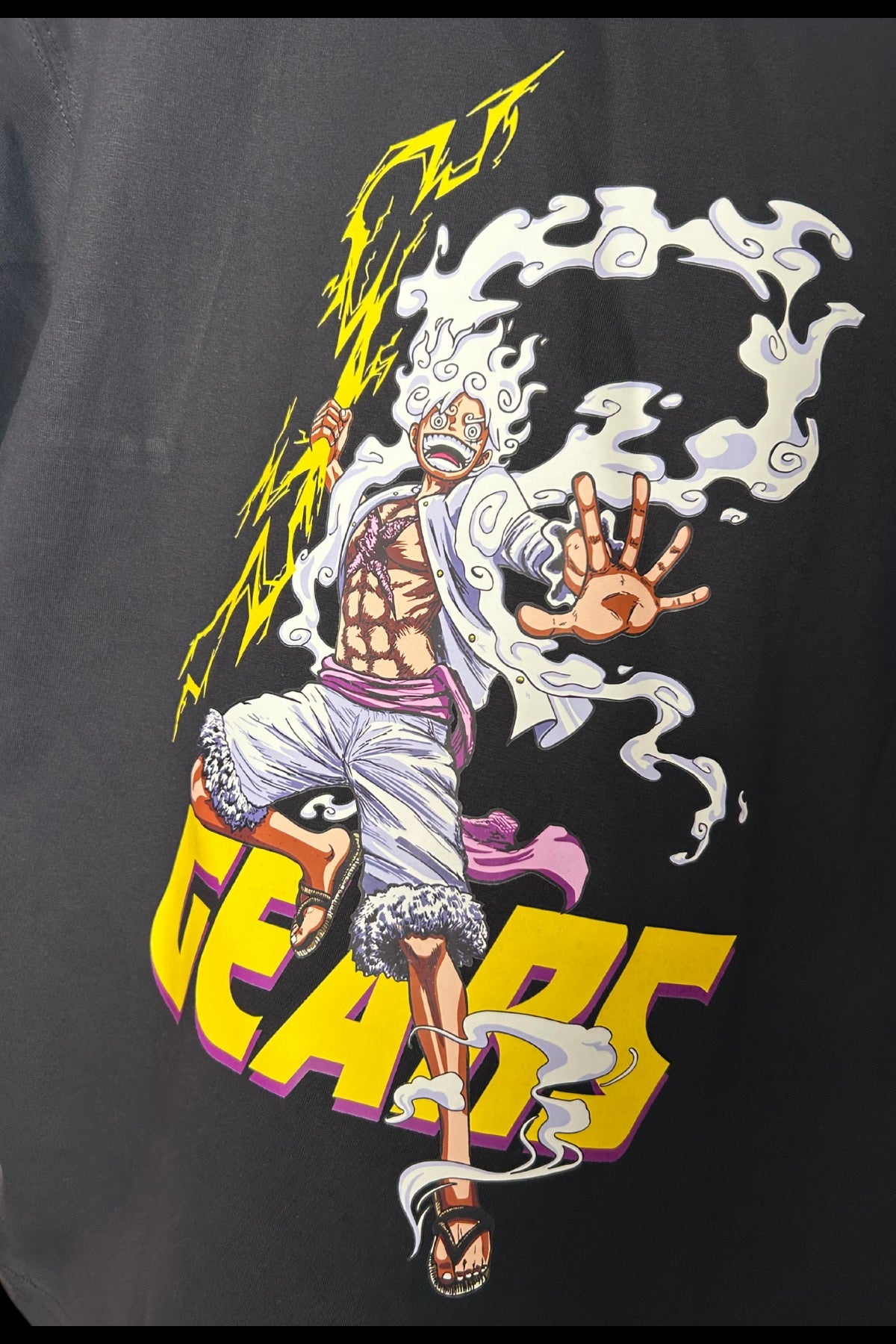 LUFFY GEARS - OVERSIZED TEE - BLACK - Wild Chimp